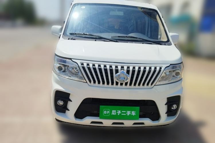 Used CHANGAN KAICHENG Ruixing M60 2023 1.6L CNG Comfort-Grade 6-Seater Passenger Vehicle Front