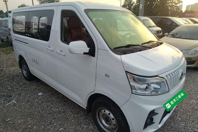 Used CHANGAN KAICHENG Ruixing M60 2023 1.5L GDI Comfort-Class Passenger Vehicle 6/7 Seats Front Right 45 Deg