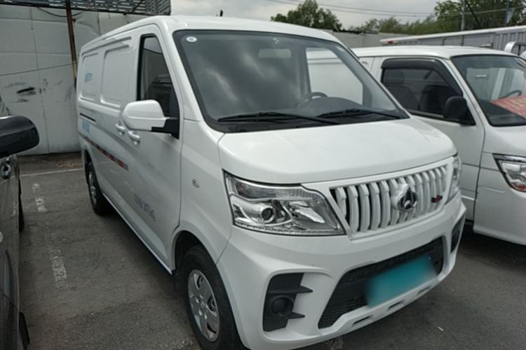 Used CHANGAN KAICHENG Ruixing M60 2023 1.5L GDI Comfort Van 2-Seater Front Right 45 Deg