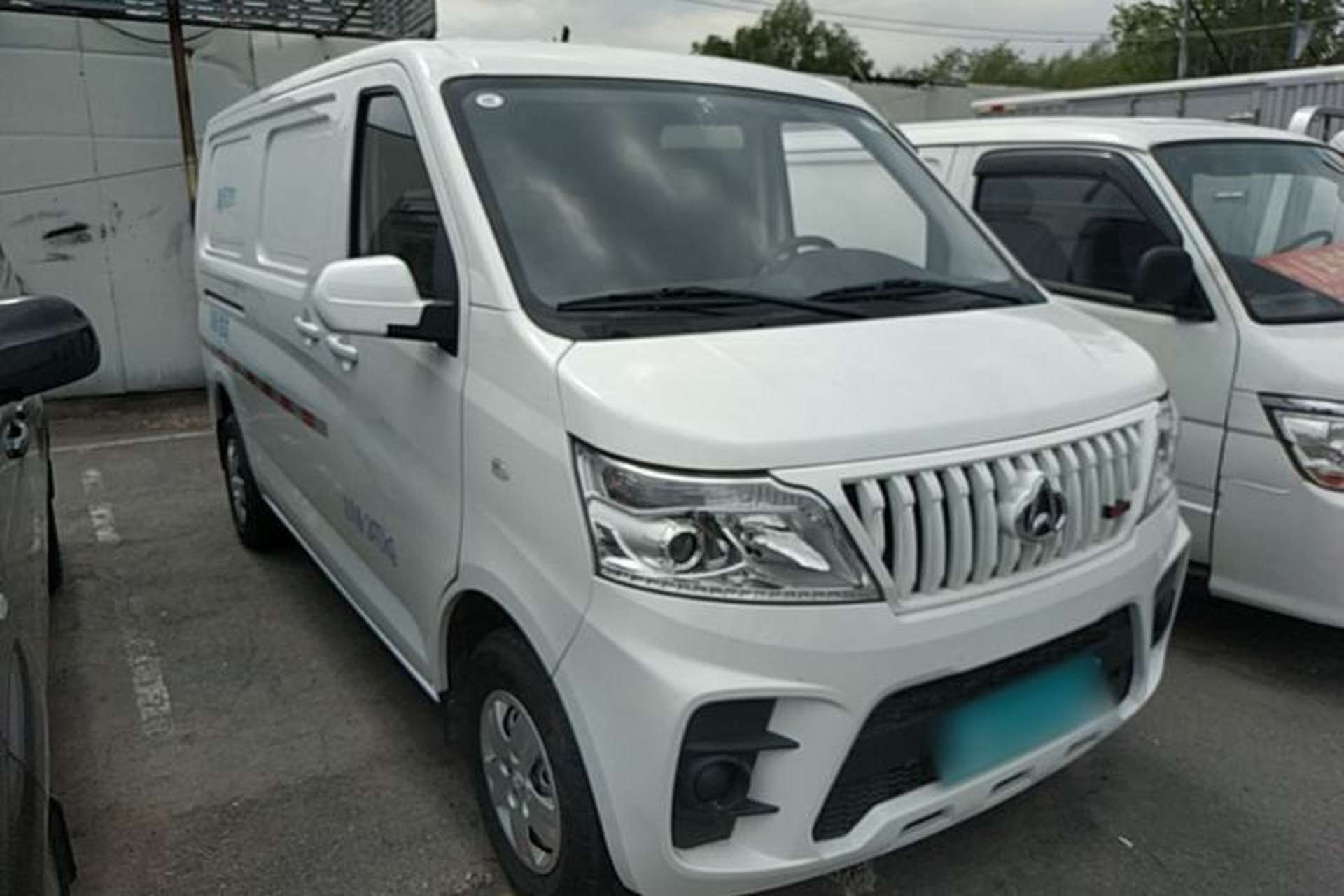Used CHANGAN KAICHENG Ruixing M60 2023 1.5L GDI Comfort Van 2-Seater Front Right 45 Deg