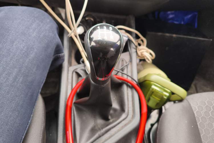 Used CHANGAN KAICHENG Ruixing M60 2023 1.6L CNG Comfort-Grade 6-Seater Passenger Vehicle Gear Lever