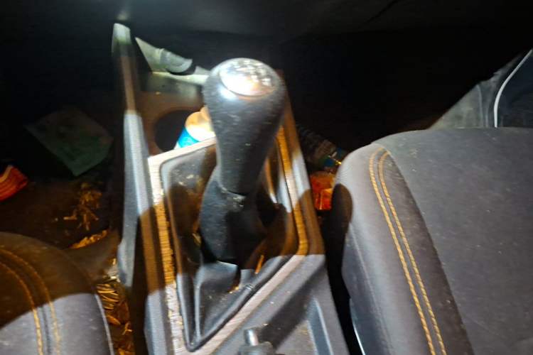 Used CHANGAN KAICHENG Ruixing M60 2023 1.5L GDI Comfort Van 2-Seater Gear Lever
