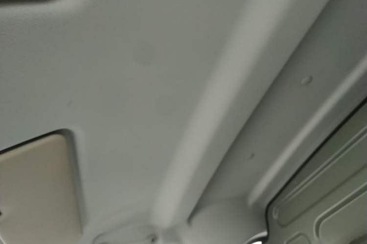 Used CHANGAN KAICHENG Ruixing M60 2023 1.5L GDI Comfort Van 2-Seater Headliner