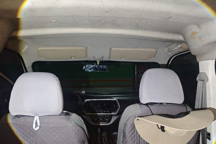 Used CHANGAN KAICHENG Ruixing M60 2023 1.5L GDI Elite-Class Passenger Vehicle 6/7 Seats Headliner