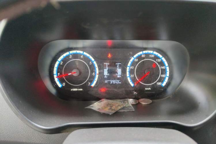 Used CHANGAN KAICHENG Ruixing M60 2023 1.5L GDI Comfort Van 2-Seater Instrument Cluster