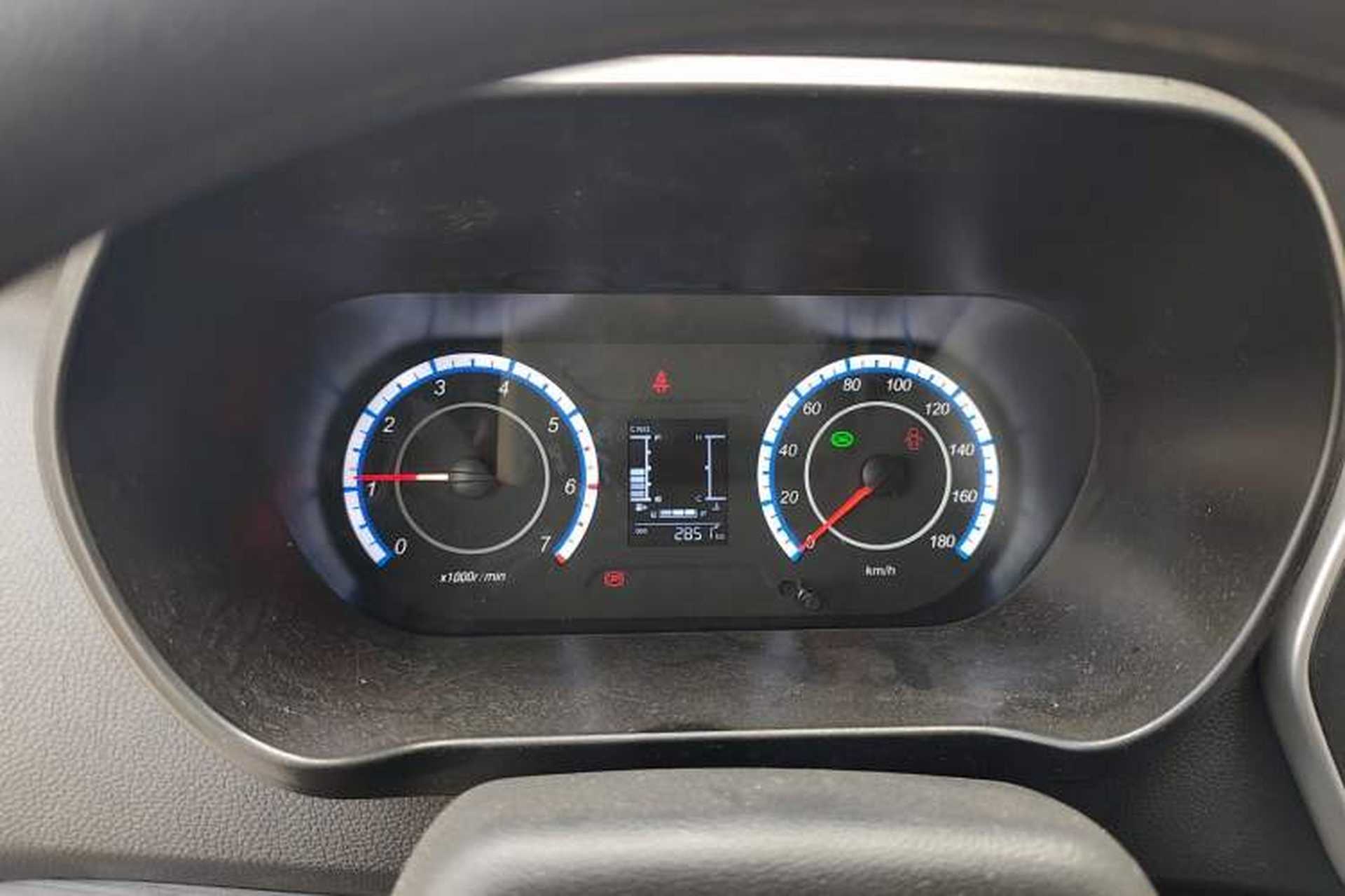 Used CHANGAN KAICHENG Ruixing M60 2023 1.6L CNG Comfort Van 2 Seats Instrument Cluster
