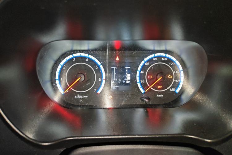 Used CHANGAN KAICHENG Ruixing M60 2023 1.5L GDI Comfort-Class Passenger Vehicle 6/7 Seats Instrument Cluster