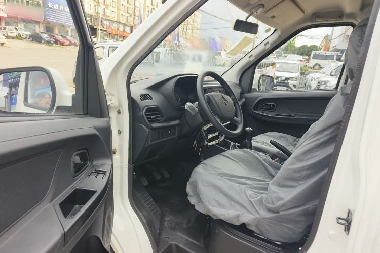 Used CHANGAN KAICHENG Ruixing M60 2023 1.5L GDI Comfort Van 2-Seater Interior 2