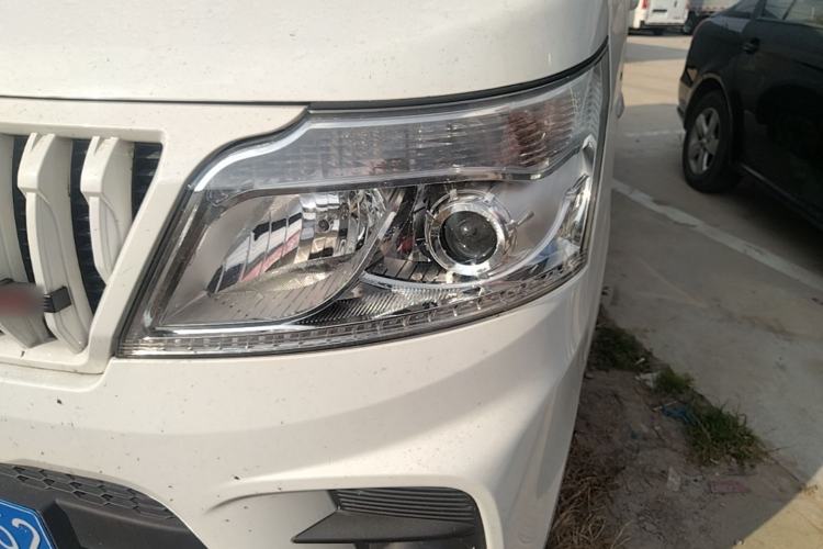 Used CHANGAN KAICHENG Ruixing M60 2023 1.5L GDI Comfort-Class Passenger Vehicle 6/7 Seats Left Front Headlight