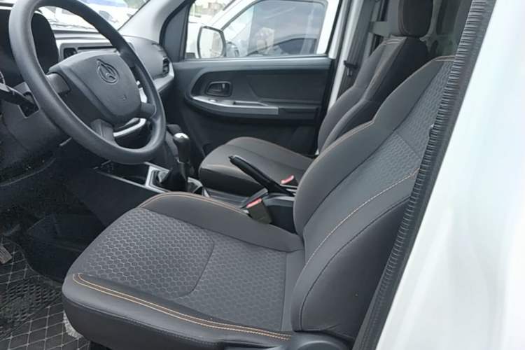 Used CHANGAN KAICHENG Ruixing M60 2023 1.5L GDI Comfort Van 2-Seater Left Front Seat
