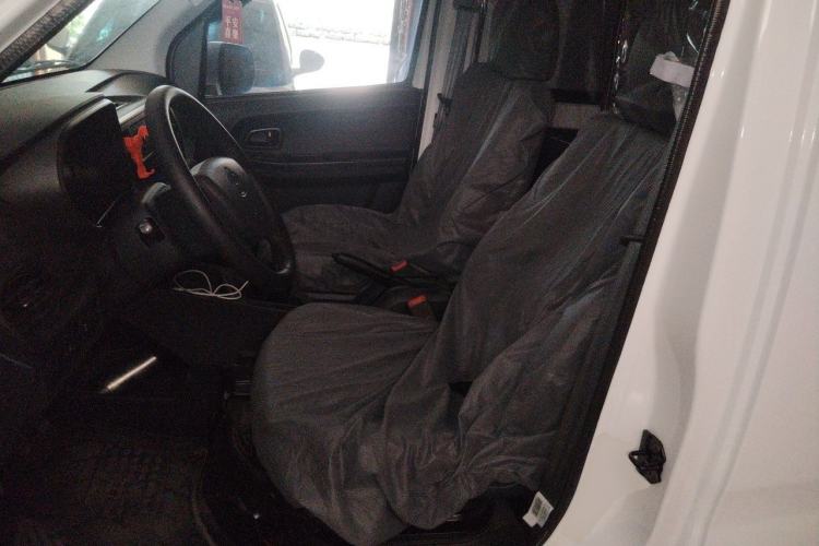 Used CHANGAN KAICHENG Ruixing M60 2023 1.5L GDI Comfort-Class Passenger Vehicle 6/7 Seats Left Front Seat