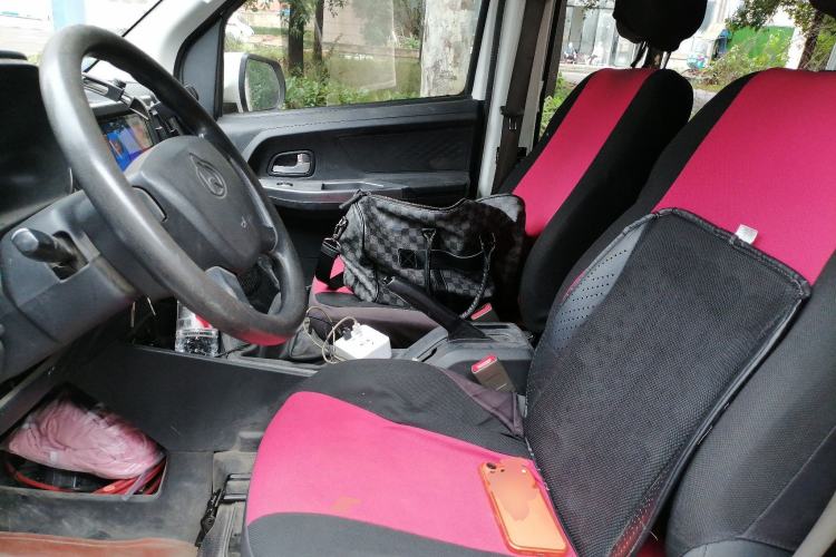 Used CHANGAN KAICHENG Ruixing M60 2023 1.6L CNG Comfort-Grade 6-Seater Passenger Vehicle Left Front Seat