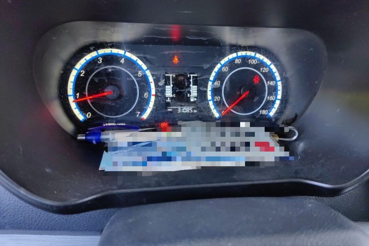 Used CHANGAN KAICHENG Ruixing M60  Odometer Close Up