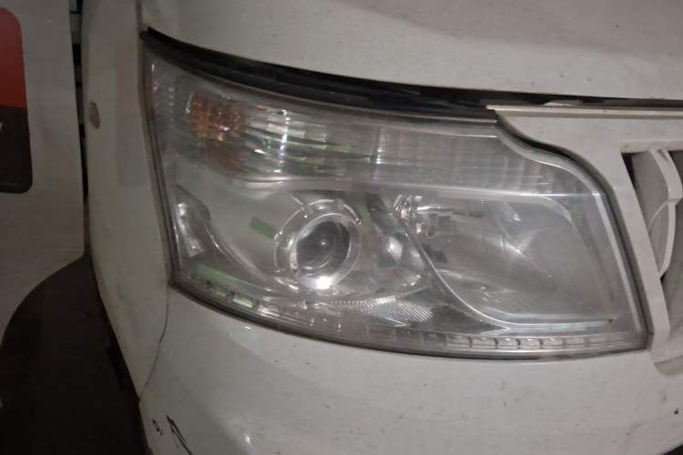 Used CHANGAN KAICHENG Ruixing M60 2023 1.5L GDI Comfort Van 2-Seater Right Front Headlight