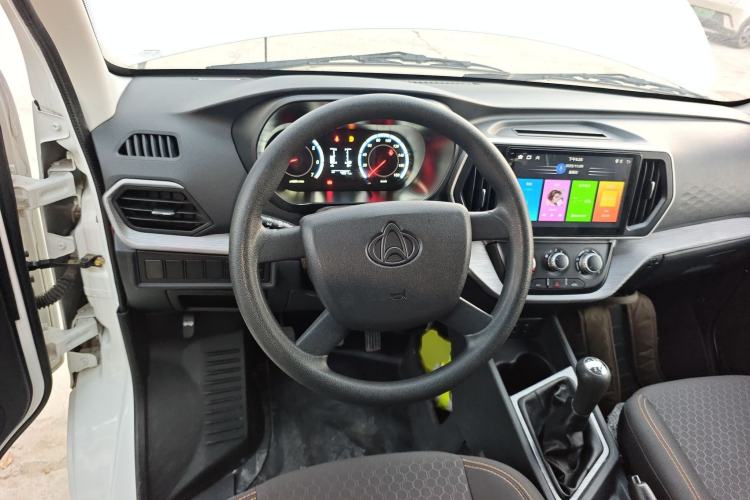 Used CHANGAN KAICHENG Ruixing M60 2023 1.5L GDI Comfort Van 2-Seater Steering Wheel