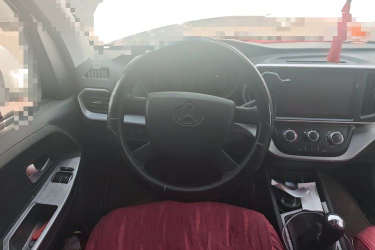 Used CHANGAN KAICHENG Ruixing M60 2023 1.5L GDI Comfort-Class Passenger Vehicle 6/7 Seats Steering Wheel