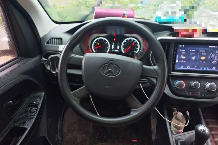 Used CHANGAN KAICHENG Ruixing M60 2023 1.5L GDI Comfort-Class Passenger Vehicle 6/7 Seats Steering Wheel