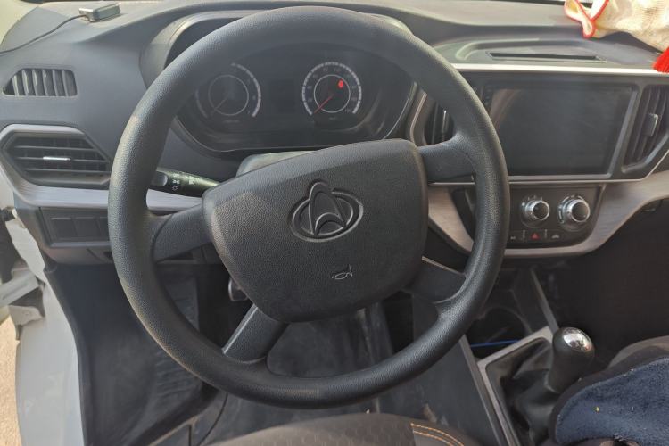 Used CHANGAN KAICHENG Ruixing M60 2023 1.5L GDI Comfort Van 2-Seater Steering Wheel