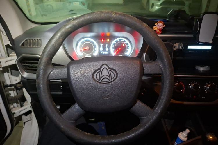 Used CHANGAN KAICHENG Ruixing M60 2023 1.5L GDI Comfort Van 2-Seater Steering Wheel