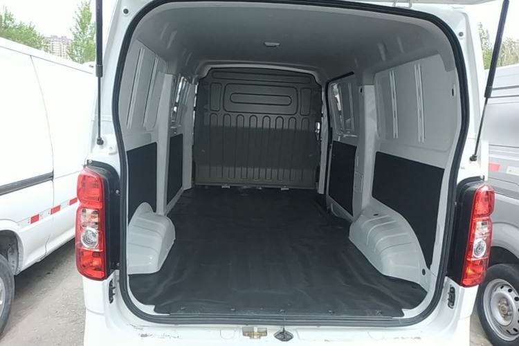 Used CHANGAN KAICHENG Ruixing M60 2023 1.5L GDI Comfort Van 2-Seater Trunk