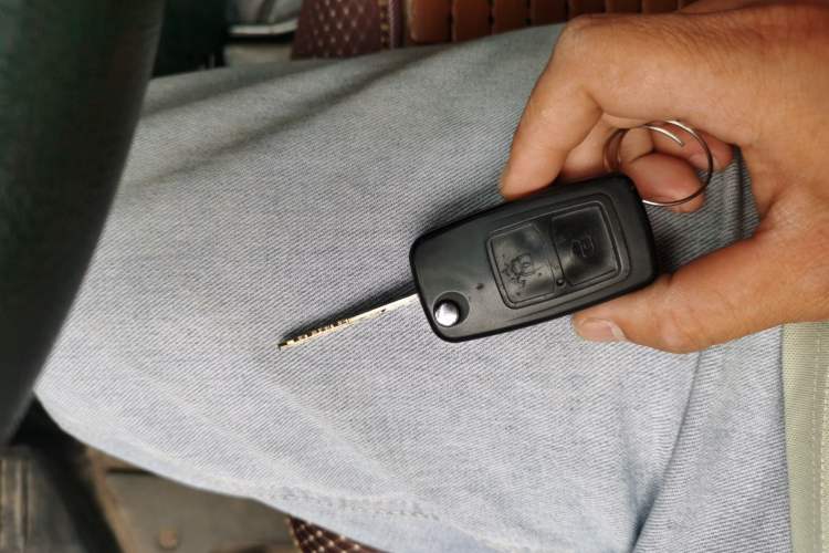 Used CHANGAN KAICHENG Ruixing M60 2023 1.6L CNG Comfort-Grade 6-Seater Passenger Vehicle Vehicle Key