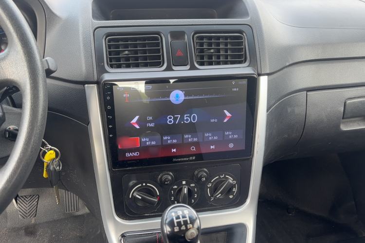 Used CHANGAN KAICHENG Ruixing M70 2018 1.5L Comfort Version Flat-Top Bi-Door DAM15DL Audio And AC Panel