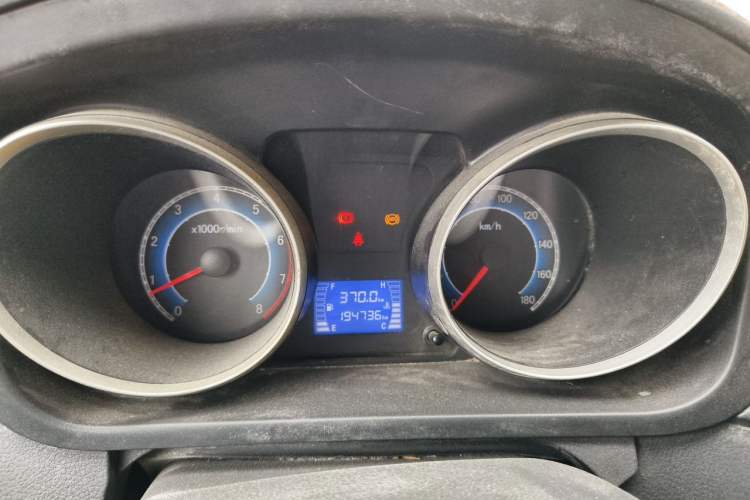 Used CHANGAN KAICHENG Ruixing M70 2017 1.5L Comfort Edition 6-Seater Liftback Door DAM15DL Instrument Cluster