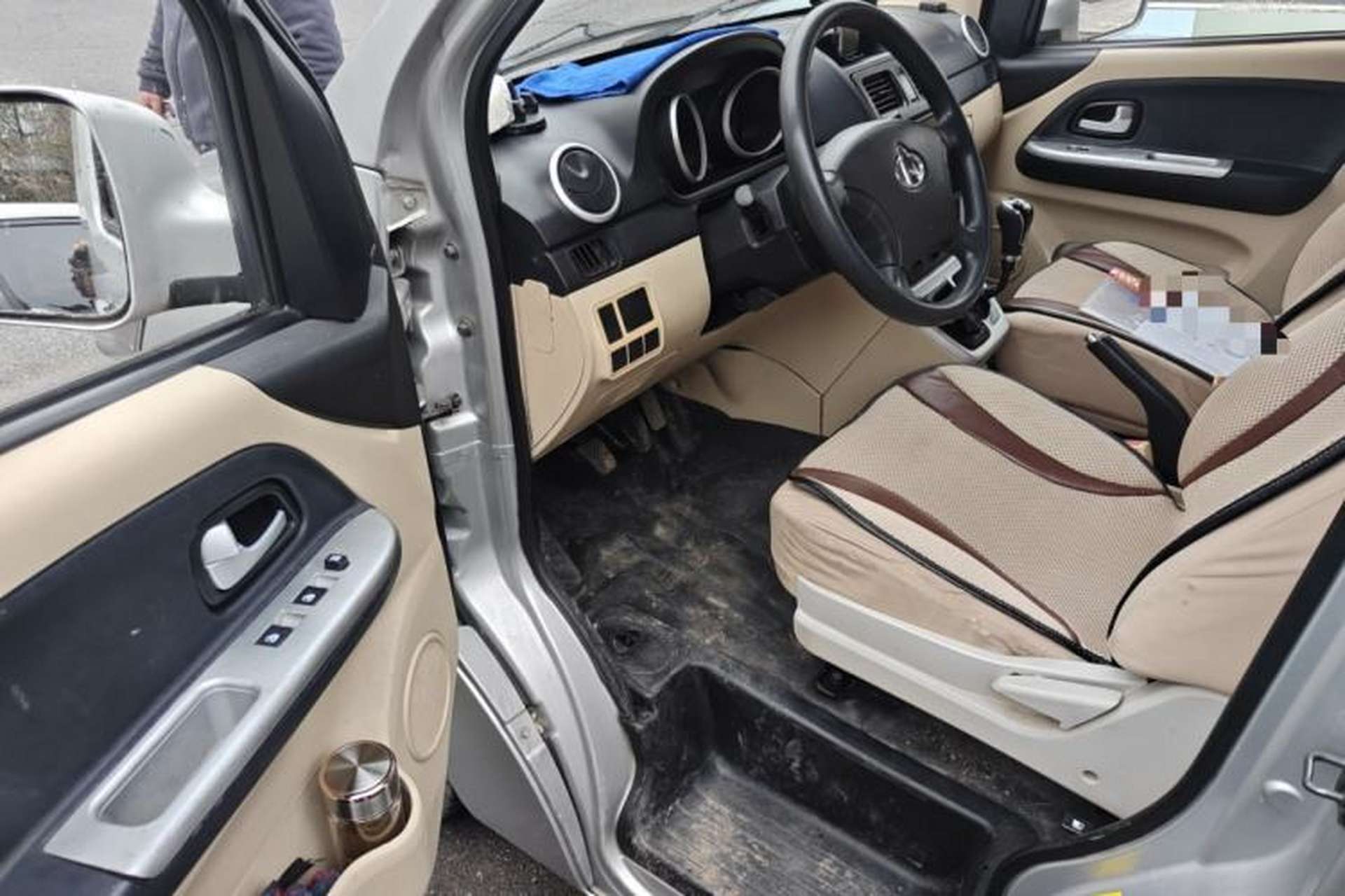Used CHANGAN KAICHENG Ruixing M70 2017 1.5L Comfort-Style Liftback Door DAM15DL Driver Seat