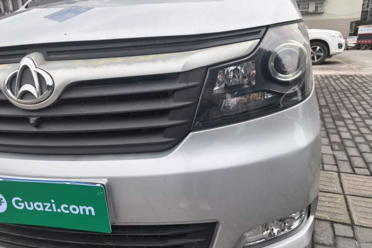 Used CHANGAN KAICHENG Ruixing M70 2017 1.5L Comfort-Grade 7-Seater Liftback DAM15DL Left Front Headlight