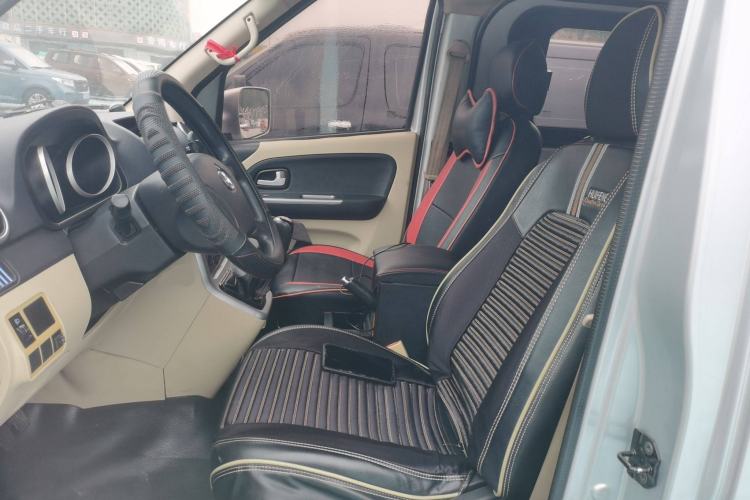 Used CHANGAN KAICHENG Ruixing M70 2017 1.5L Comfort-Style Liftback Door DAM15DL Left Front Seat
