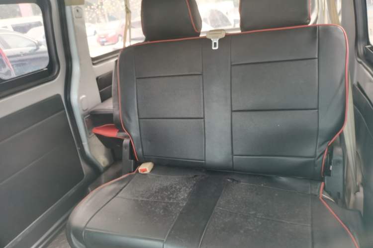 Used CHANGAN KAICHENG Ruixing M70 2017 1.5L Comfort-Style Liftback Door DAM15DL Left Rear Seat