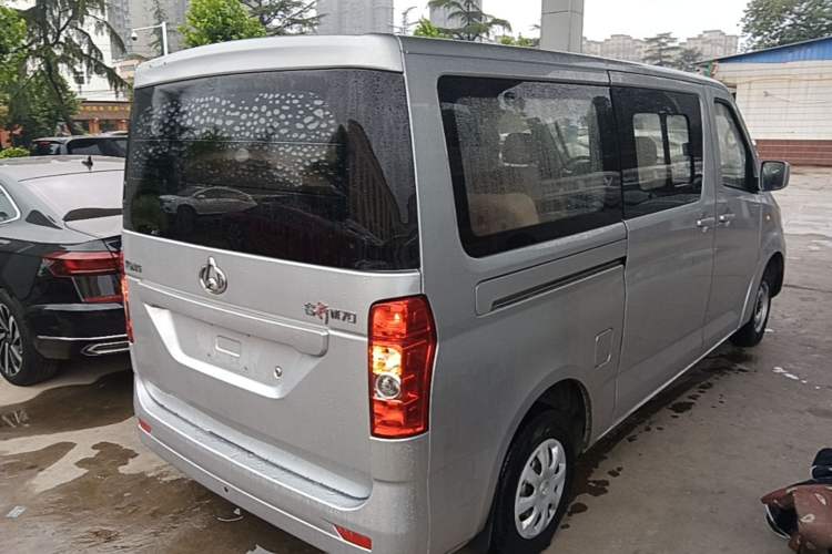 Used CHANGAN KAICHENG Ruixing M70 2017 1.5L Comfort-Grade 7-Seater Liftback DAM15DL Rear Right 45 Deg