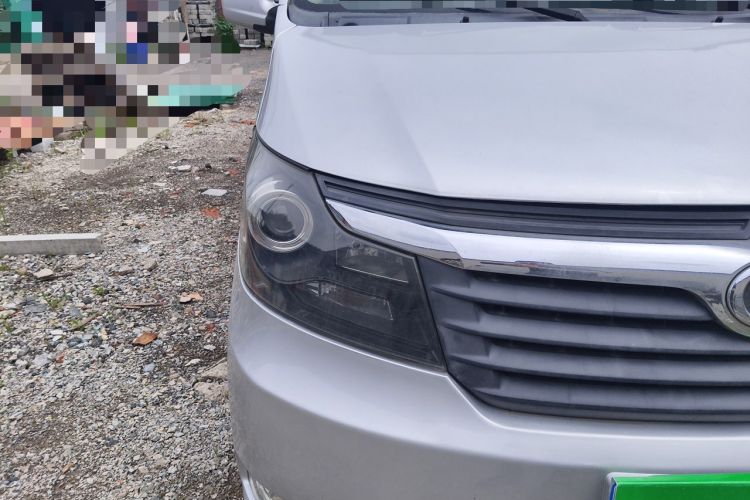 Used CHANGAN KAICHENG Ruixing M70 2017 1.5L Comfort Edition 6-Seater Liftback Door DAM15DL Right Front Headlight
