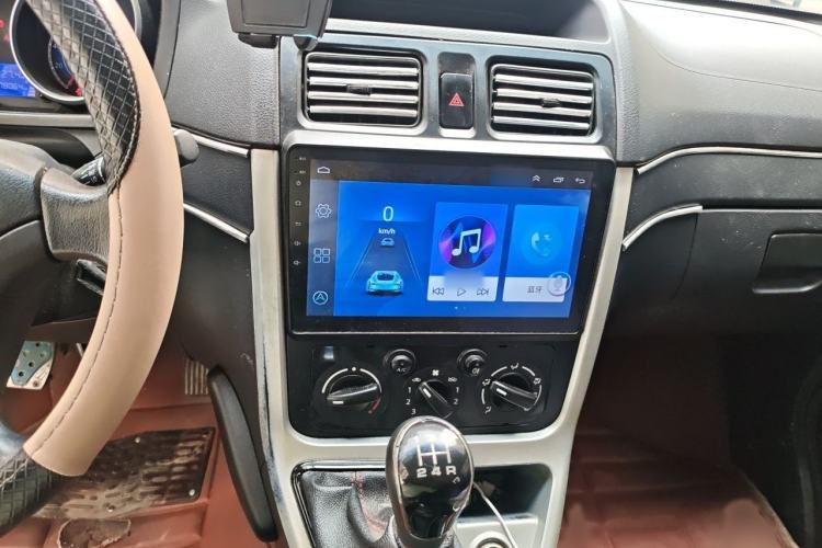 Used CHANGAN KAICHENG Ruixing M70 2018 1.5L Comfort Model Flat-Top Hatchback DAM15DL Audio And AC Panel