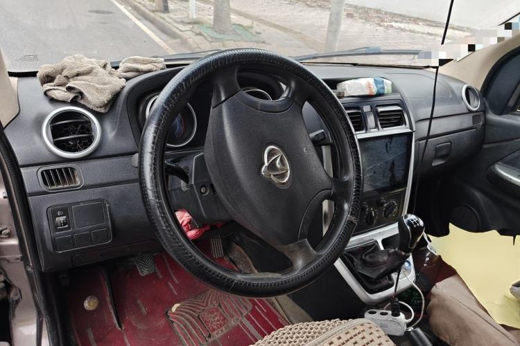 Used CHANGAN KAICHENG Ruixing M70 2018 1.5L Comfort Model Flat-Top Hatchback DAM15DL Steering Wheel