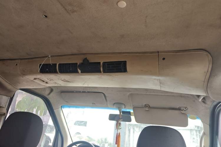Used CHANGAN KAICHENG Ruixing M70 2018 1.5L Comfort Model Flat-Top Hatchback DAM15DL Headliner