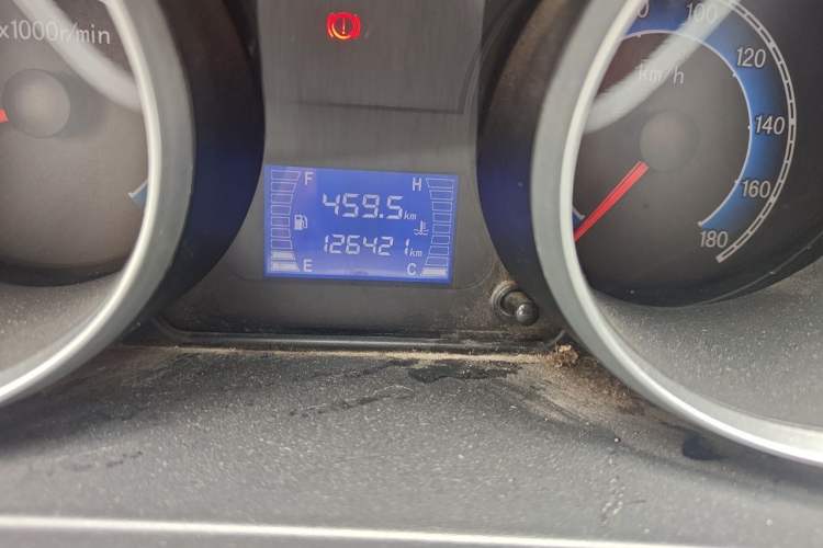 Used CHANGAN KAICHENG Ruixing M70 2018 1.5L Comfort Model Flat-Top Hatchback DAM15DL Odometer Close Up