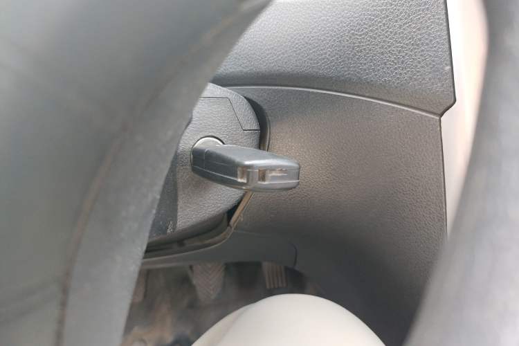 Used CHANGAN KAICHENG Ruixing M70 2018 1.5L Comfort Version Flat-Top Bi-Door DAM15DL Vehicle Key