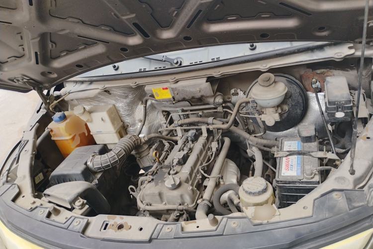 Used CHANGAN KAICHENG Ruixing M70 2018 1.5L Comfort Model Flat-Top Hatchback DAM15DL Engine Bay