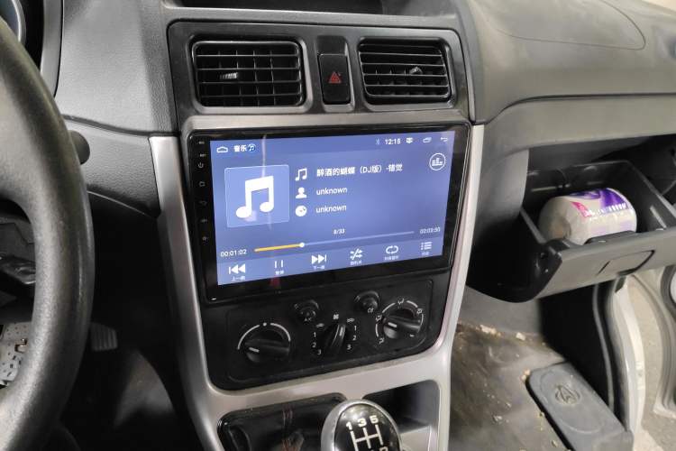 Used CHANGAN KAICHENG Ruixing M70 2018 1.5L Comfort Model Flat-Top Hatchback DAM15DL Audio And AC Panel