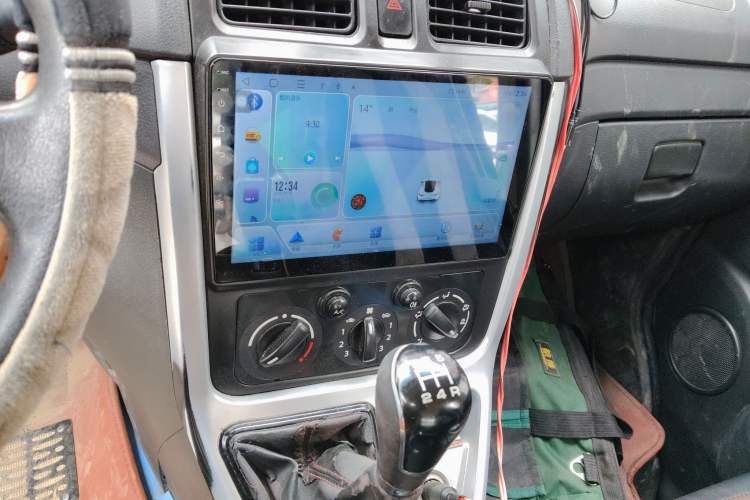 Used CHANGAN KAICHENG Ruixing M70 2018 1.5L Comfort Model Flat-Top Hatchback DAM15DL Audio And AC Panel