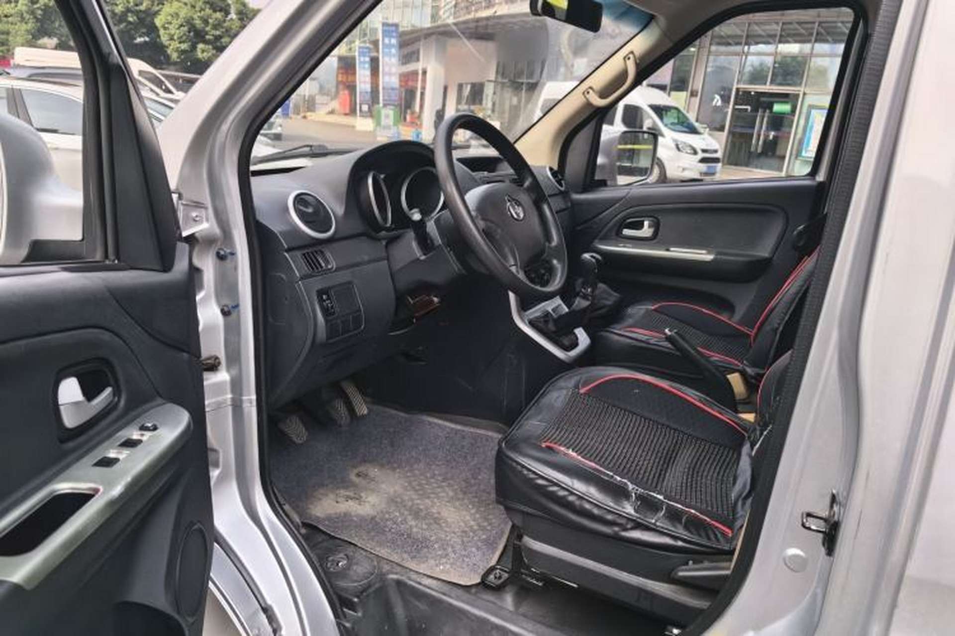 Used CHANGAN KAICHENG Ruixing M70 2018 1.5L Comfort Model Flat-Top Hatchback DAM15DL Driver Seat