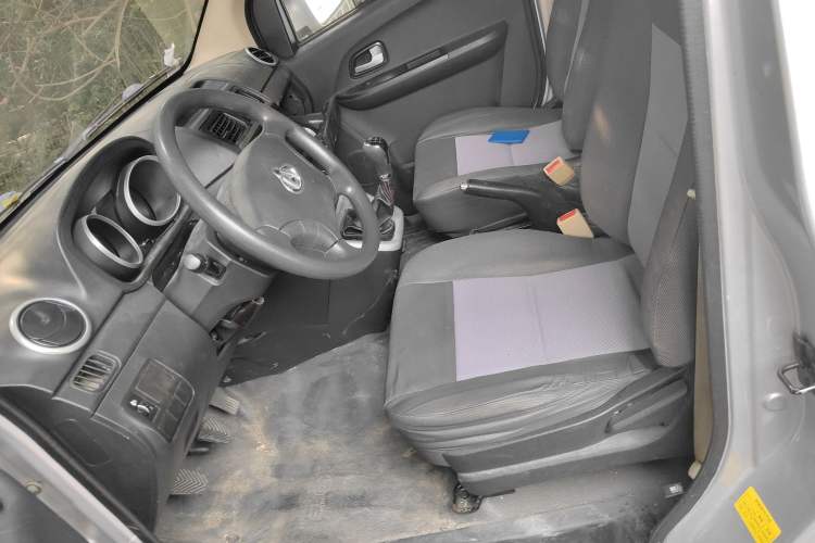 Used CHANGAN KAICHENG Ruixing M70 2018 1.5L Comfort Model Flat-Top Hatchback DAM15DL Left Front Seat