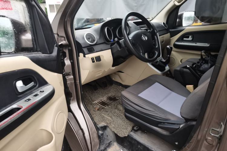 Used CHANGAN KAICHENG Ruixing M70 2018 1.5L Comfort Model Flat-Top Hatchback DAM15DL Driver Seat