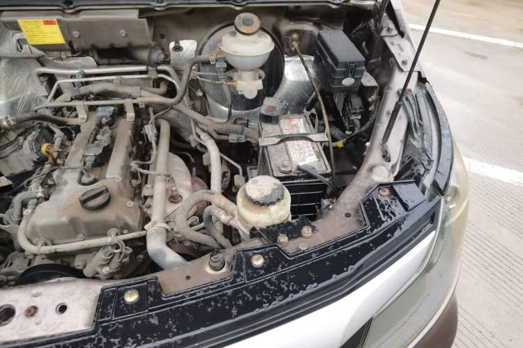 Used CHANGAN KAICHENG Ruixing M70 2018 1.5L Comfort Model Flat-Top Hatchback DAM15DL Engine Bay Left