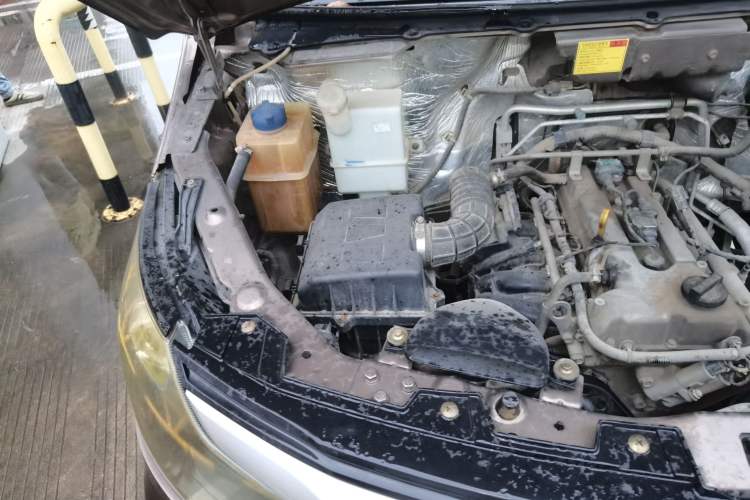 Used CHANGAN KAICHENG Ruixing M70 2018 1.5L Comfort Model Flat-Top Hatchback DAM15DL Engine Bay Right