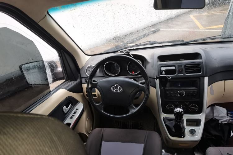 Used CHANGAN KAICHENG Ruixing M70 2018 1.5L Comfort Model Flat-Top Hatchback DAM15DL Steering Wheel