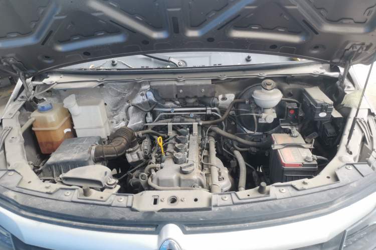 Used CHANGAN KAICHENG Ruixing M70 2019 1.5L Comfort Version 6-Seater China VI Standard Flat Roof Liftback Doors – DAM15KL Engine Bay