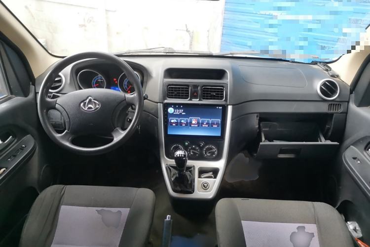 Used CHANGAN KAICHENG Ruixing M70 2019 1.5L Comfort Version 6-Seater China VI Standard Flat Roof Liftback Doors – DAM15KL Interior 2