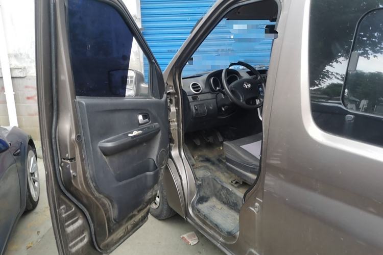 Used CHANGAN KAICHENG Ruixing M70 2019 1.5L Comfort Version 6-Seater China VI Standard Flat Roof Liftback Doors – DAM15KL Interior 3
